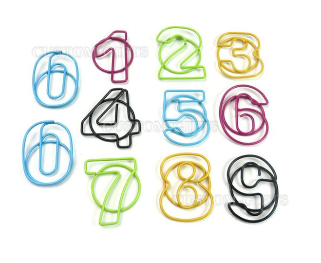 Скрепка с логотипом Цифры и Буквы (C006)